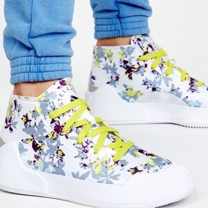Adidas by Stella McCartney Treino Mid-Cut Print Shoes